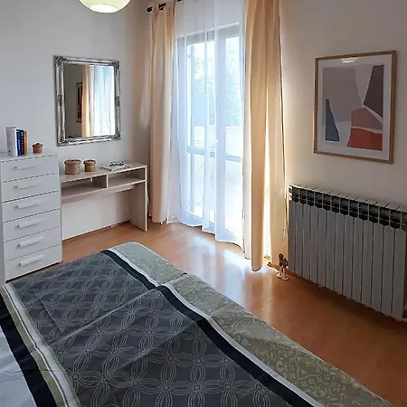 Apartments Tena With Private Parking Pula Exterior photo