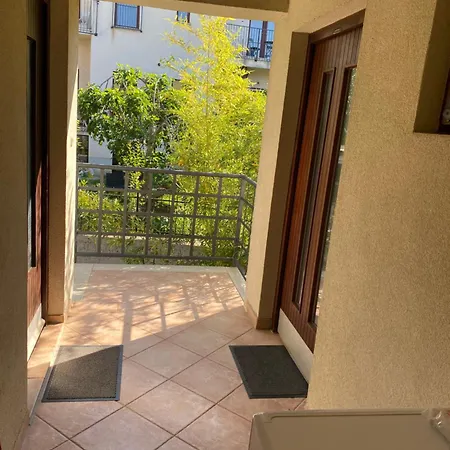 Apartments Tena With Private Parking Pula Exterior photo