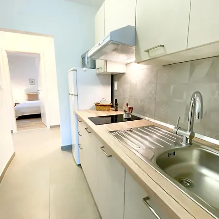 Apartments Tena With Private Parking Pula Exterior photo