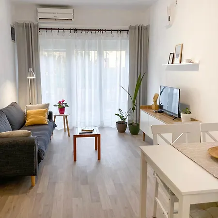 Apartments Tena With Private Parking Pula Exterior photo