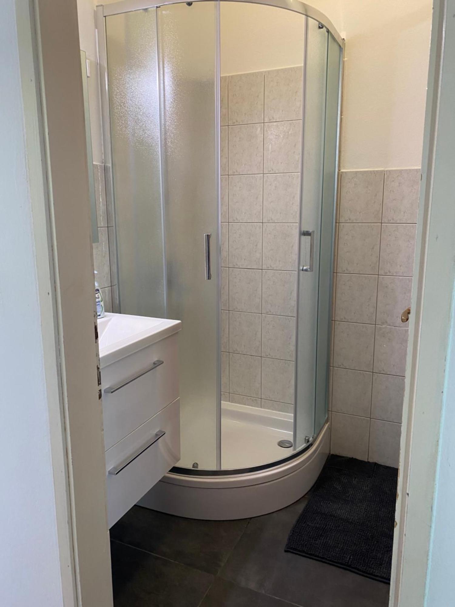 Tena With Private Parking Apartment