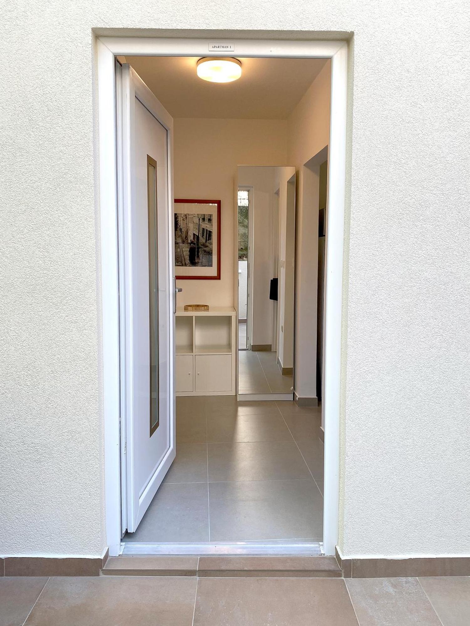 Apartment Tena With Private Parking