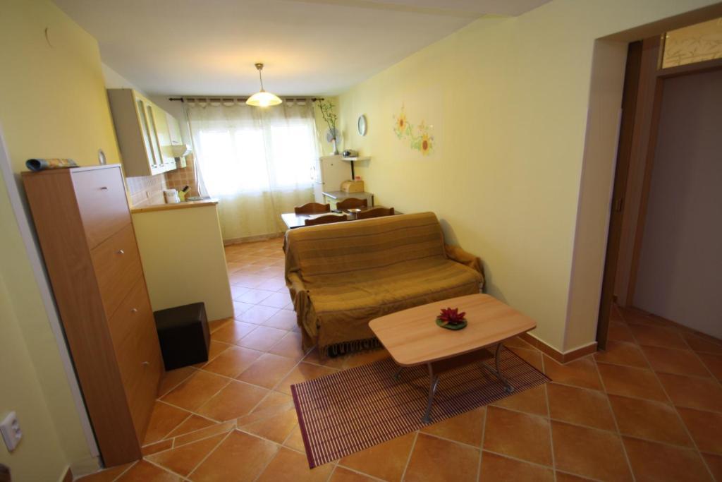 Tena With Private Parking Apartment