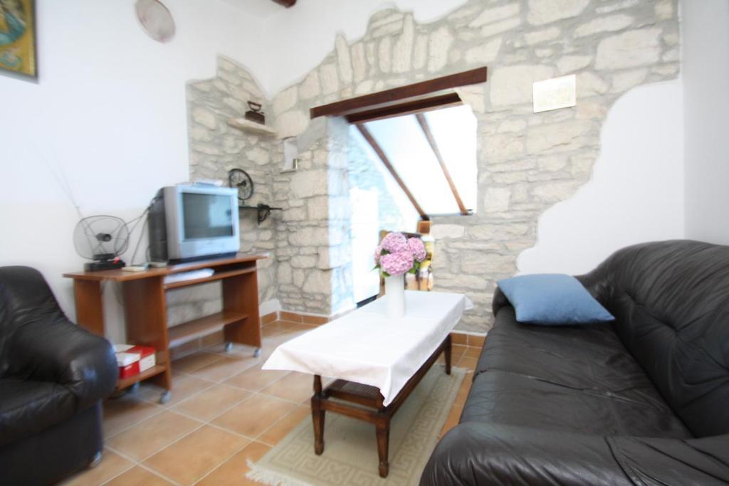 Tena With Private Parking Apartment